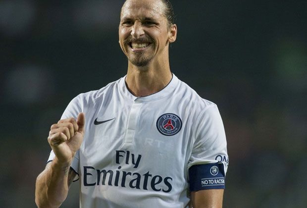 
                <strong>Sturm: Der Gott</strong><br>
                Zlatan Ibrahimovic on fire! Für den Haussender "PSG-TV" stellt der Stürmer-Star seine Traum-Elf auf. Ganz wichtig: "Vorne spielt der Gott!" An Selbstvertrauen hat es ihm ja noch nie gemangelt ...
              