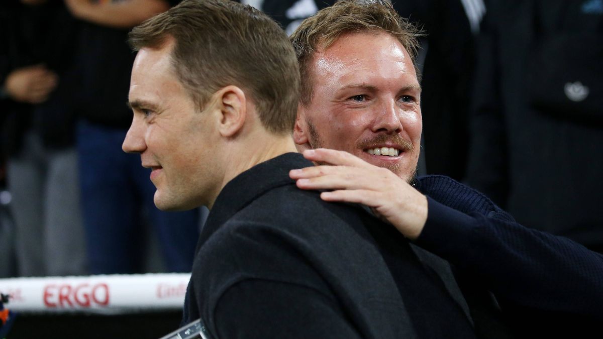 BAU 14.10..2024 München Fußball Länderspiel Deutschland vs. Niederlande, v.l. Manuel Neuer, Trainer Julian Nagelsmann (GER) *** BAU 14 10 2024 Munich International soccer match Germany vs. Netherla...