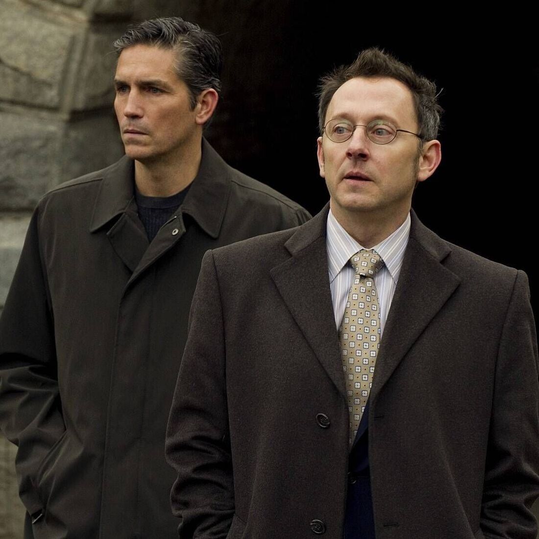 Jim Caviezel und Michael Emerson in der Serie "Person of Interest".