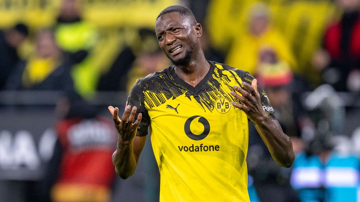 25.10.2025: Fußball: Borussia Dortmund - 1. FC Köln, 8. Spieltag im Signal-Iduna-Park. Serhou Guirassy (Borussia Dortmund) reagiert. WICHTIGER HINWEIS: Gemäß den Vorgaben der DFL und des DFB ist es...