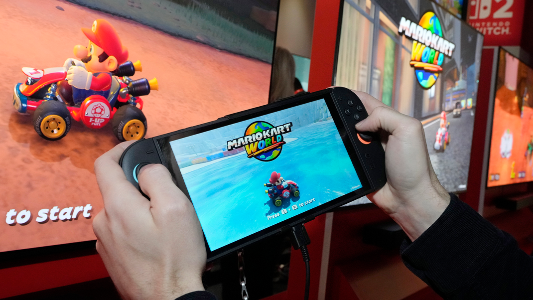 Allein in Japan wollten über zwei Millionen Menschen die Switch 2 vorbestellen.