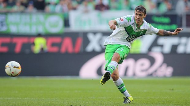 
                <strong>kruse</strong><br>
                Max Kruse: Acht Spiele, null Tore: Beim VfL Wolfsburg hat man sich vom Ex-Gladbacher wohl deutlich mehr Torgefahr erhofft. Denn in den vergangenen vier Bundesliga-Spielzeiten hatte Kruse nach acht Spieltagen schon mindestens drei Treffer auf dem Konto. 
              