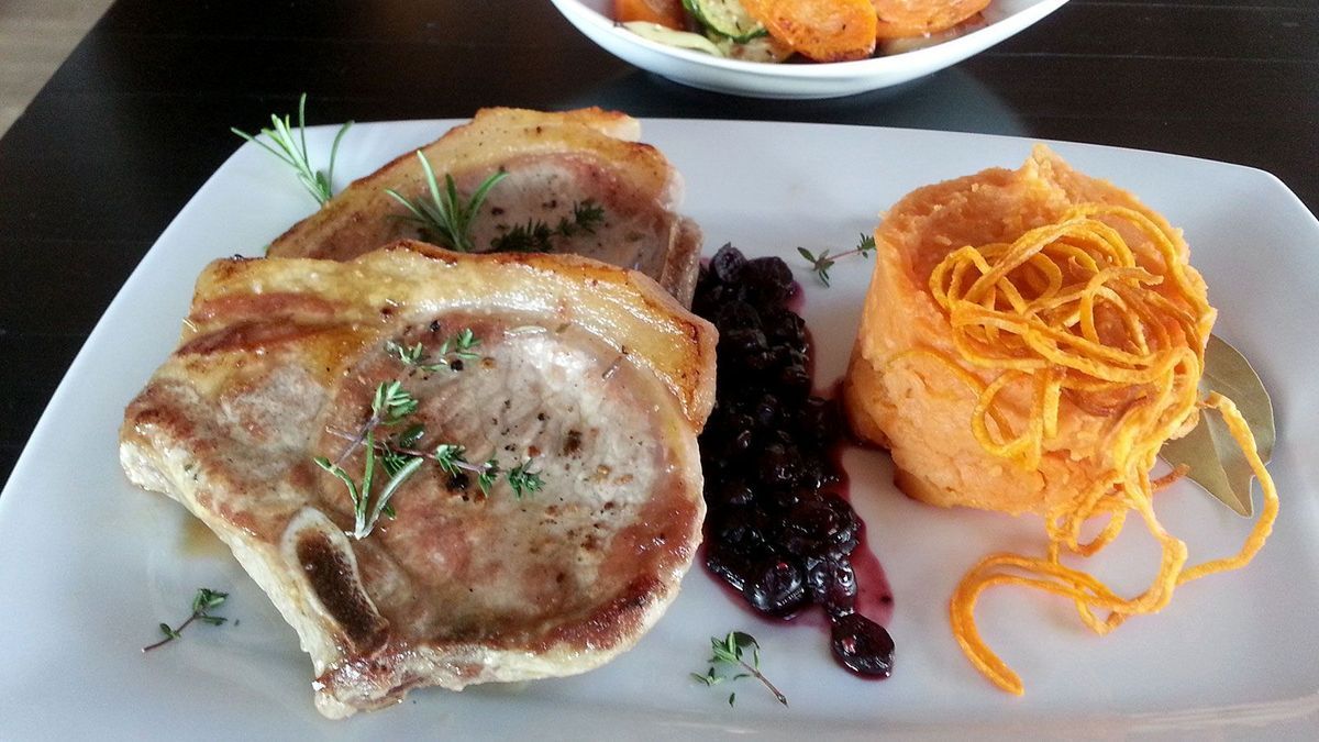 Ibericoschwein-Suesskartoffelpuree