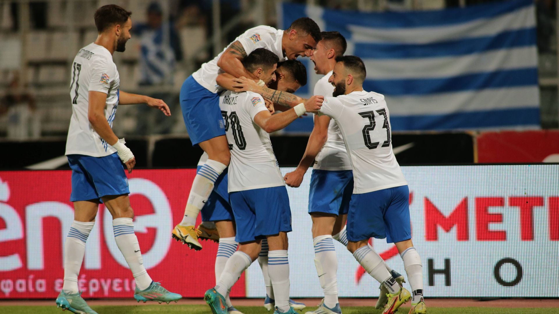 
                <strong>Liga C: Aufsteiger Griechenland</strong><br>
                Die Griechen hatten schon vor den beiden letzten Spielen in Liga C alles klar gemacht und standen als erste Mannschaft überhaupt als Gruppensieger in der Nations League fest. Der Lohn ist der Aufstieg in Liga B.
              