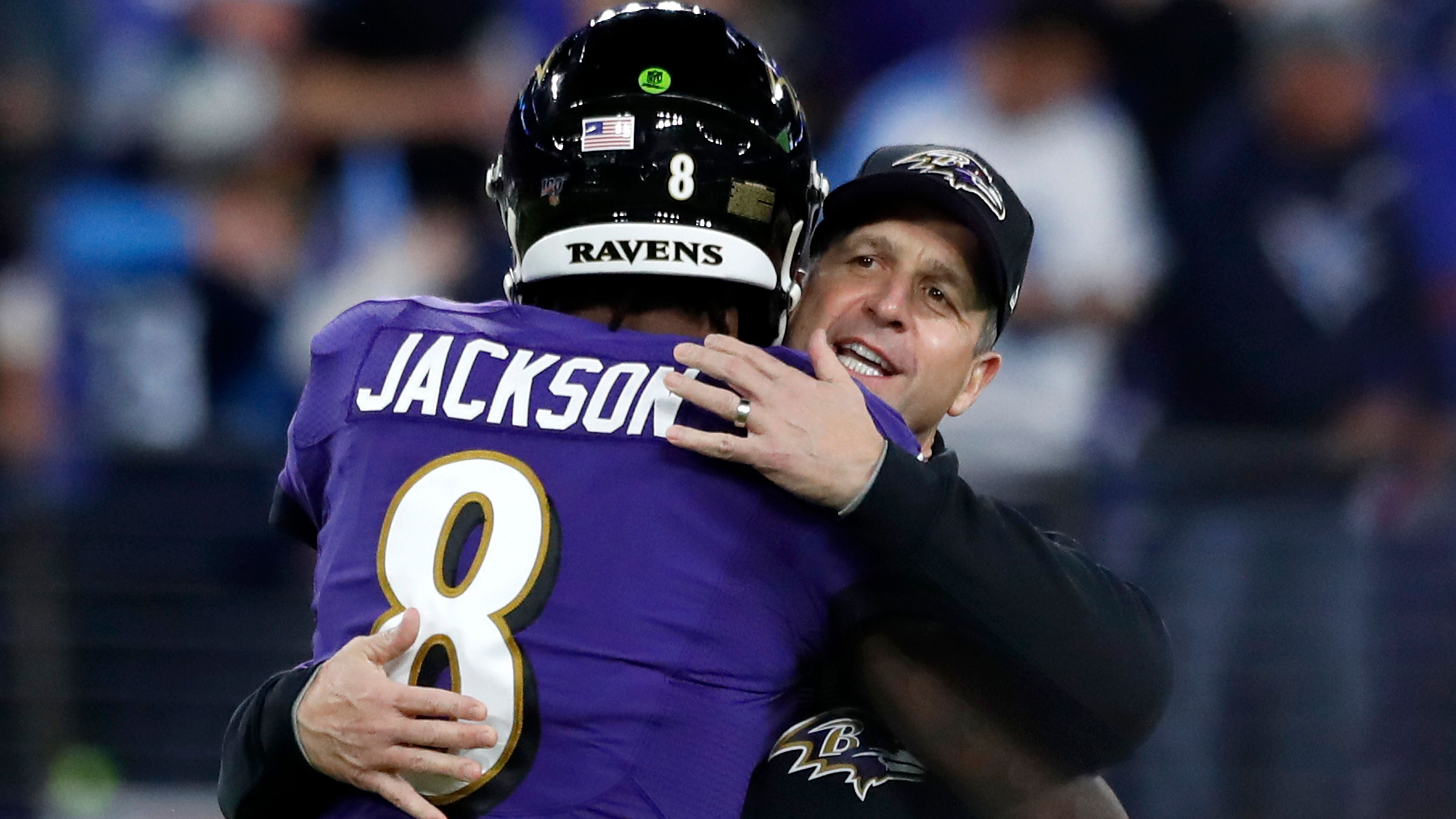 <strong>Baltimore Ravens: Playoff-Gen entwickeln</strong><br>Die Ravens haben alle Zutaten, die es braucht, um den Super Bowl zu erreichen. Problem: Sie scheitern regelmäßig an sich selbst. Der Kader hat sich auf den Schlüsselpositionen kaum verändert, weshalb der Fokus darauf liegen sollte, mental voranzukommen. Eine spezielle Mentalität zu entwickeln, die Baltimore endlich ins Endspiel bringt.