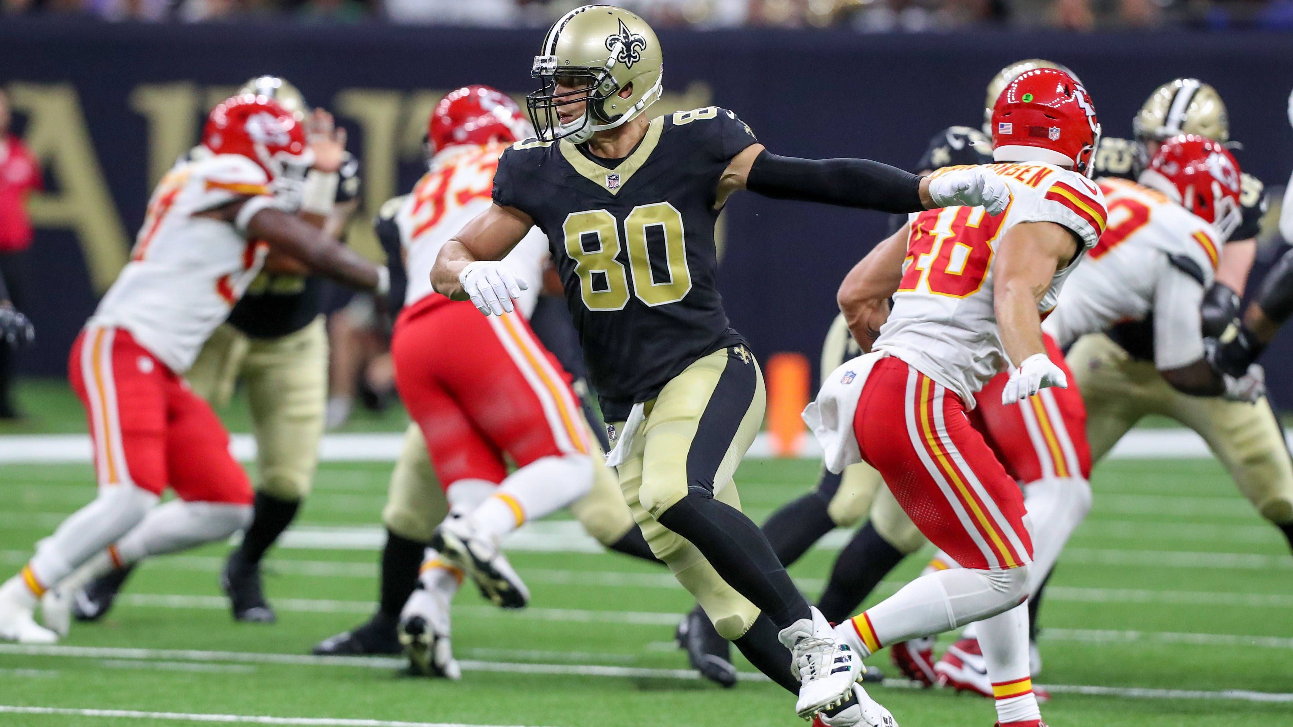 <strong>New Orleans Saints<br></strong>Ein ebenfalls nicht ganz so attraktives Matchup wäre Chiefs gegen die New Orleans Saints. Mit einer Bilanz von 9-8 verpassten Quarterback Derek Carr und Co. in der NFC South knapp hinter Tampa Bay die Playoffs.