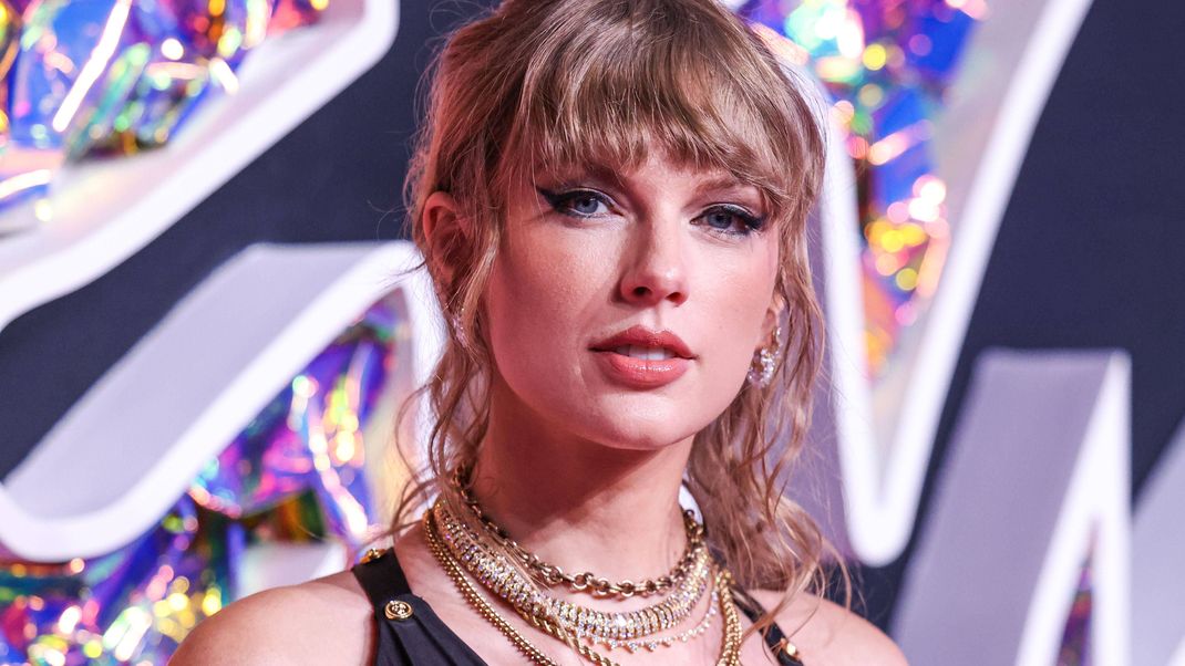 Ist Taylor Swift wirklich mit Travis Kelce zusammen? Alle Infos gibt es hier!