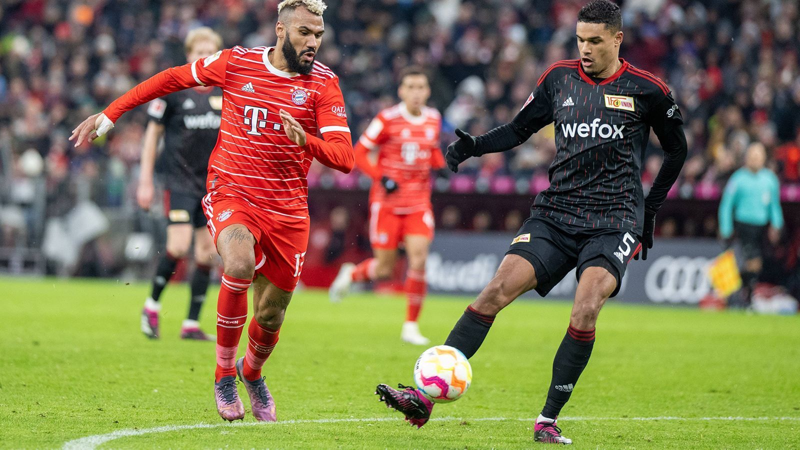 
                <strong>Danilho Doekhi (Union Berlin)</strong><br>
                Innenverteidiger Danilho Doekhi ist in München kaum einmal im Bilde gegen die variablen Münchner. Vor dem 0:1 verliert er das entscheidende Kopfballduell gegen den Torschützen Choupo-Moting. ran-Note: 4
              