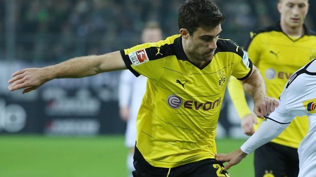 
                <strong>Sokratis</strong><br>
                Sokratis: Der Mann fürs Grobe räumte defensiv auf und war besonders bei Luftduellen auf der Höhe. Wenn es schnell ging, offenbarte er aber gewohnte Probleme. ran-Note: 3
              