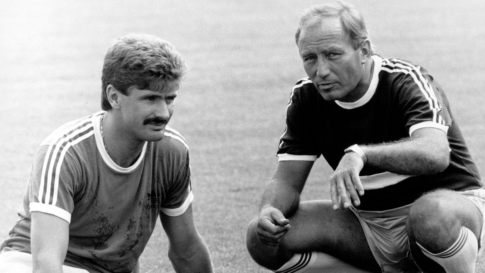 
                <strong>Platz 8: Rolf Schafstall</strong><br>
                Punkteschnitt pro Spiel: 1,15Spiele als Schalke-Trainer: 54Amtszeit: 1. Juli 1986 bis 7. Dezember 1987
              