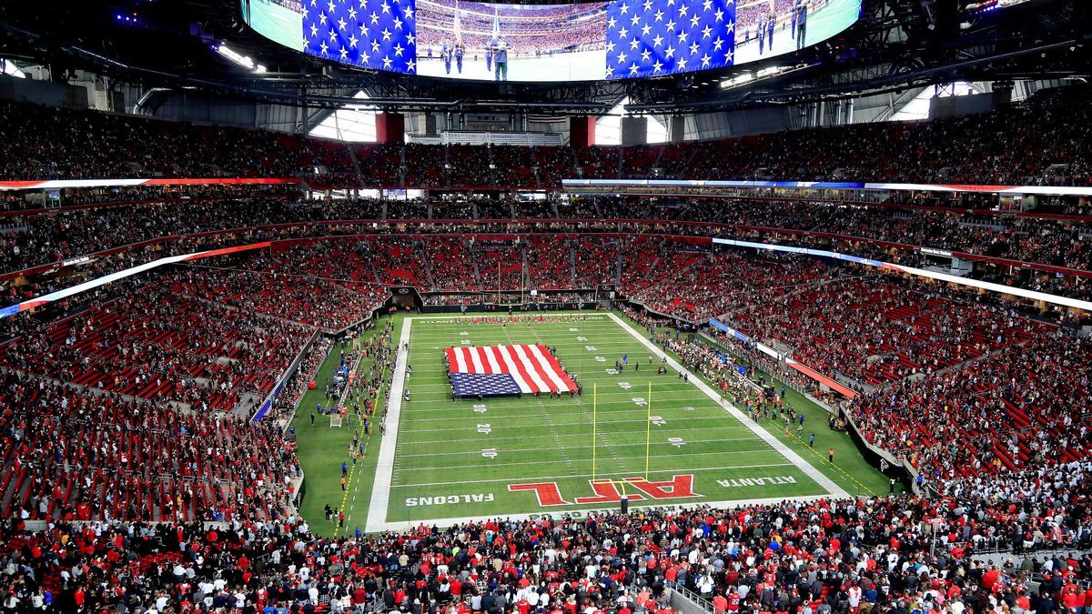 ATLANTA, GA - JANUARY 08: An overview of the stadium and playing field during the National Anthem prior to the Sunday afternoon NFL, American Football Herren, USA game between the Tampa Bay Buccane...