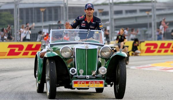 
                <strong>Webbers neuer Renner</strong><br>
                Sein Noch-Red-Bull-Teamkollege präsentiert vor dem Start noch schnell seinen neuen Boliden für die kommenden Saison. Dabei hatte der Australier doch einen Vertrag bei Porsche unterschrieben und will in der Langstrecken-WM um den Titel kämpfen...
              