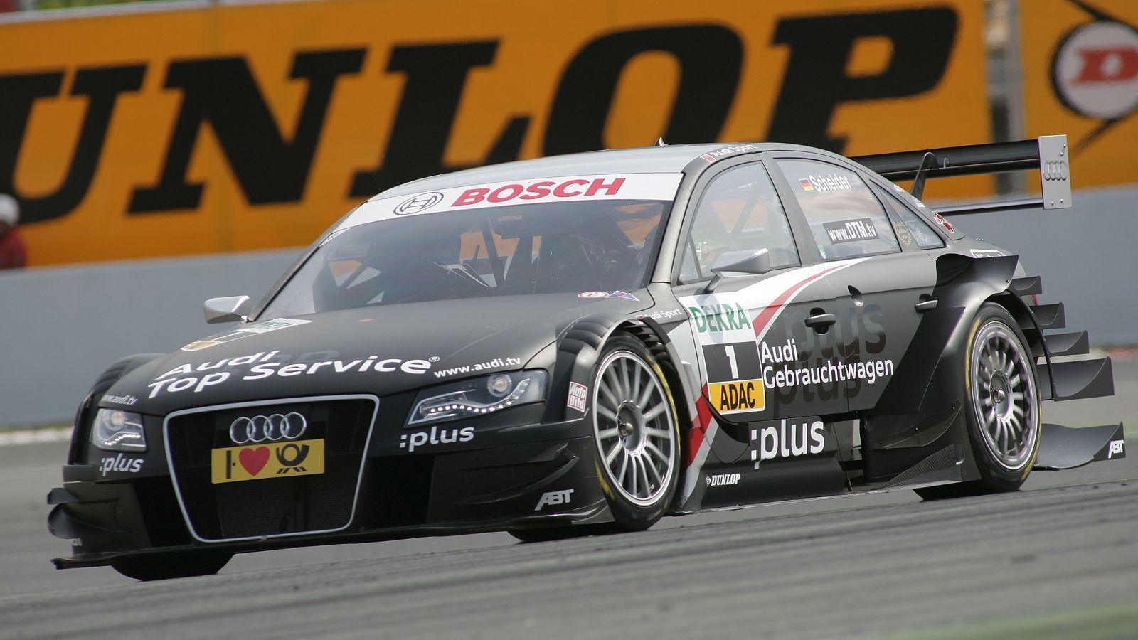 
                <strong>2009: Audi A4 DTM </strong><br>
                Timo Scheider
              