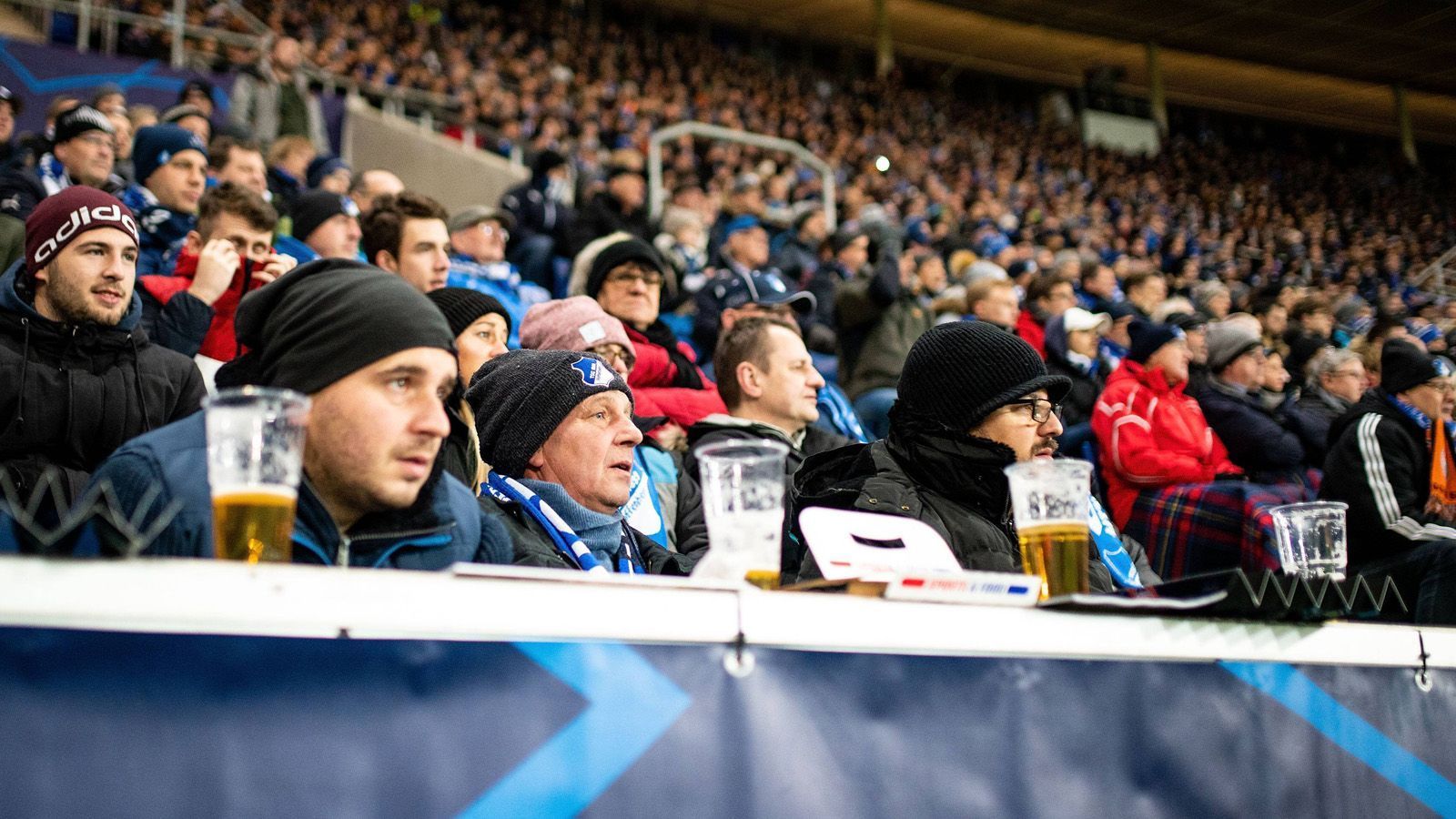 <strong>Platz 9 (geteilt): TSG Hoffenheim (9,20 Euro)</strong><br>- Bier: 5 Euro<br>- Bratwurst: 4,20 Euro