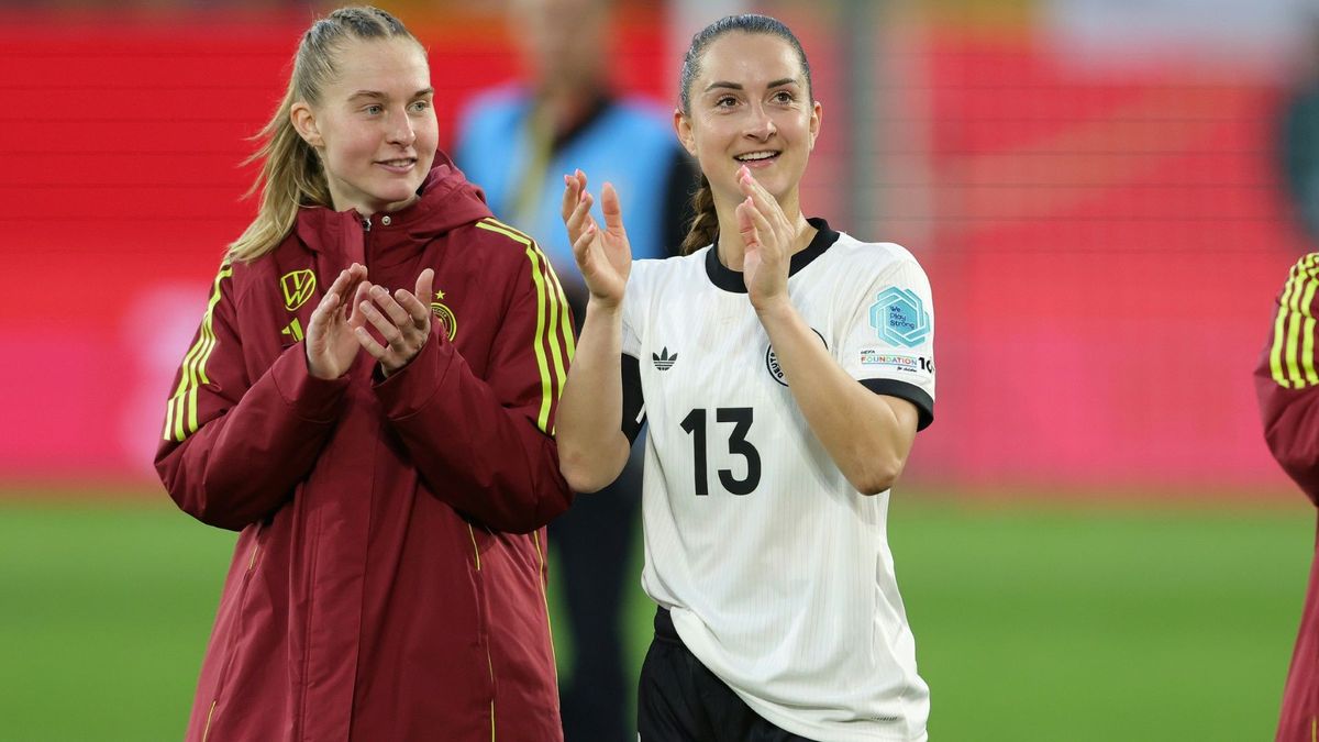 Sara Däbritz (r.) wurde 2013 bereits Europameisterin