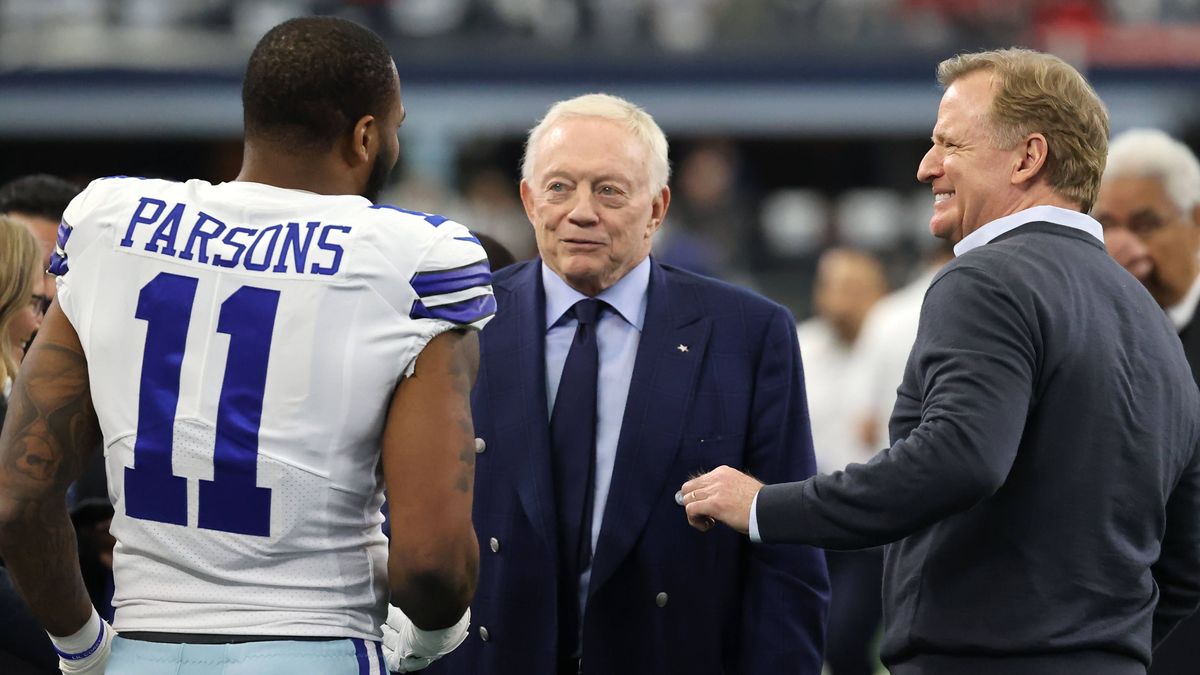 Micah Parsons, Jerry Jones