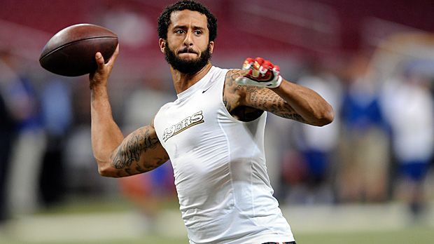 
                <strong>Colin Kaepernick</strong><br>
                Als erste Option für die Broncos gilt aber weiterhin Colin Kaepernick, der den Starter-Job bei den San Francisco 49ers in der vergangenen Saison an Blaine Gabbert verloren hat. Allerdings deutet immer mehr darauf hin, dass "Kap" in seine sechste Saison bei den Kaliforniern geht und das Duell mit dem zwei Jahre jüngeren Konkurrenten aufnimmt.
              
