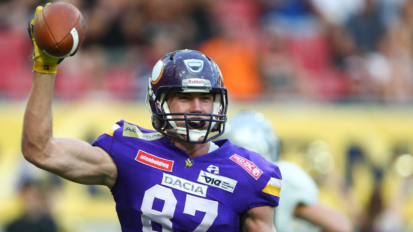 
                <strong>31. Pick: Cincinnati Bengals - Bernhard Raimann, OT, Central Michigan</strong><br>
                Die O-Line der Cincinnati Bengals braucht dringend Verstärkung. Offensive Tackle Bernhard Raimann könnte der Richtige für diesen Job sein. Der Österreicher glänzt mit seiner Größe, Athletik und Schnelligkeit.
              