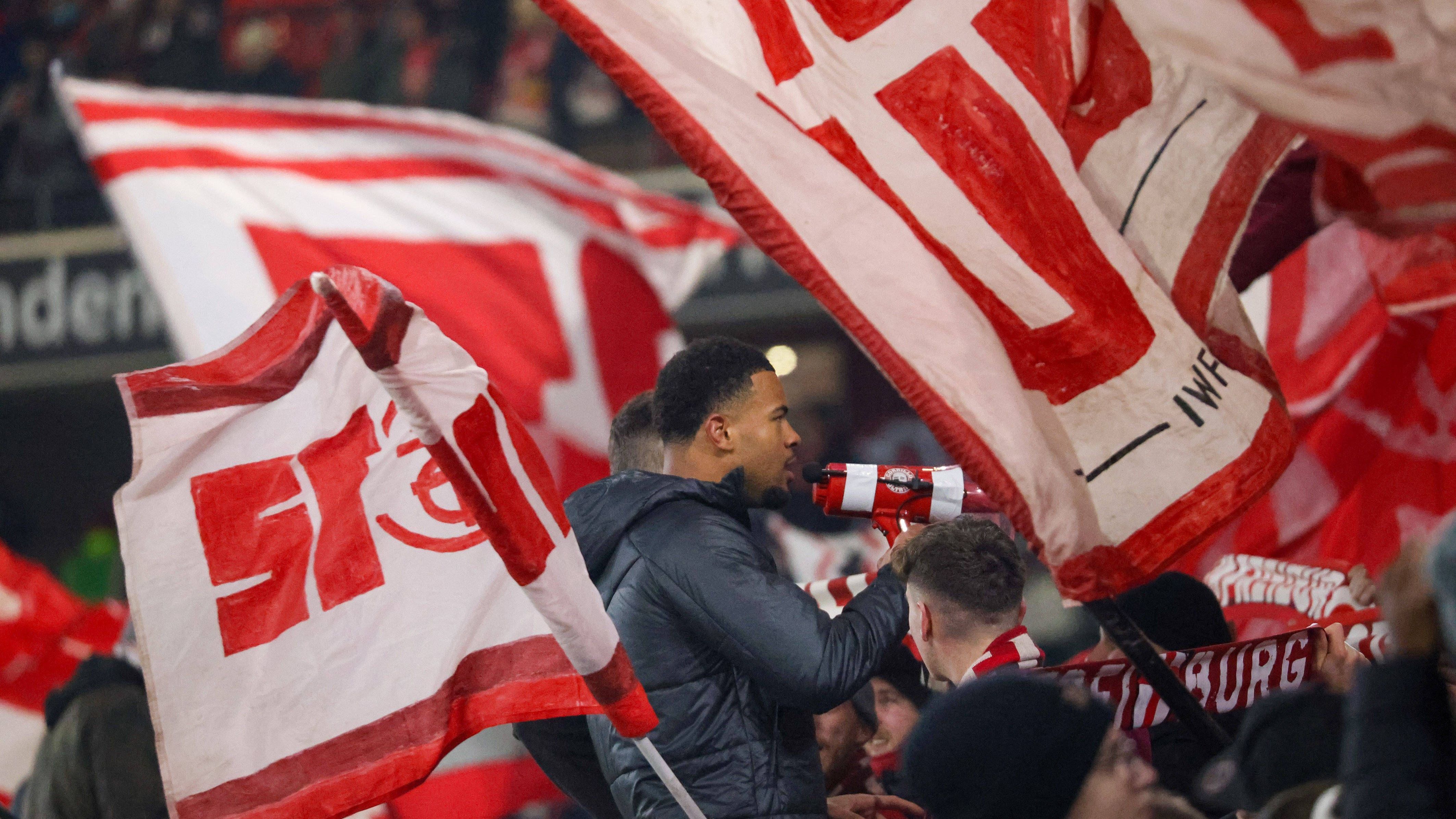 <strong>16. Platz: SC Freiburg - Schnitt: 34.188</strong><br>- Stadion: Europa-Park Stadion<br>- Kapazität: 34.700