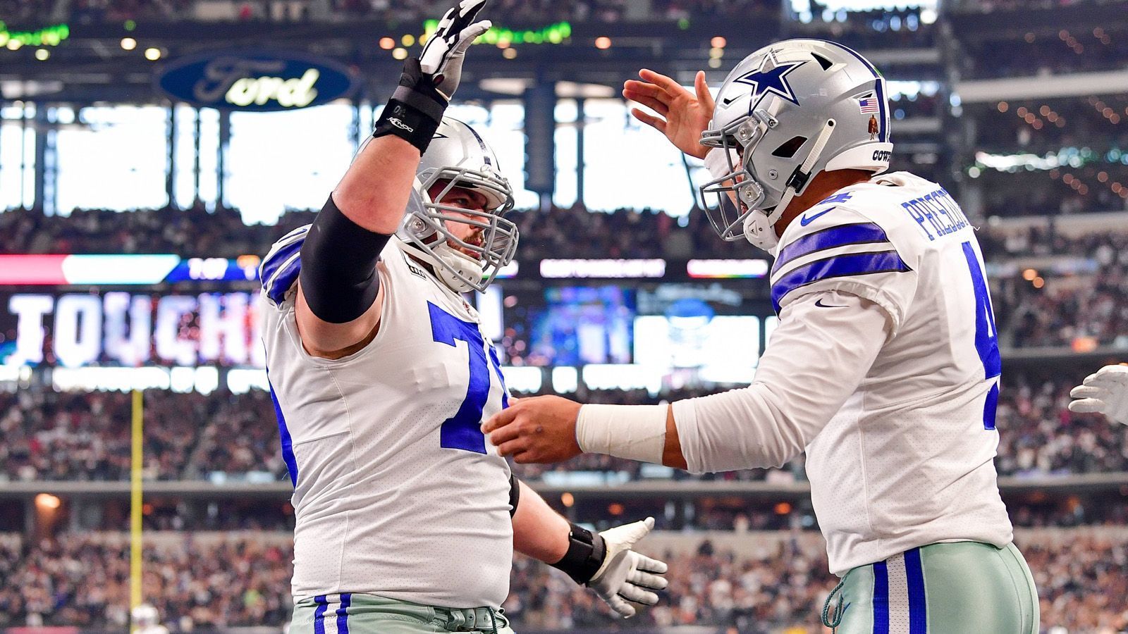 
                <strong>Dallas Cowboys</strong><br>
                Team Captains: Dak Prescott (QB), Zack Martin (G), Jaylon Smith (LB), DeMarcus Lawrence (DE), Jeff Heath (S), Chris Jones (P)
              