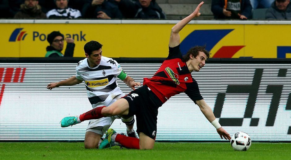
                <strong>Platz 18: Borussia Mönchengladbach </strong><br>
                Platz 1: Borussia Mönchengladbach - 30 Punkte (27 Gelbe Karten, ein Mal Gelb-Rot)
              