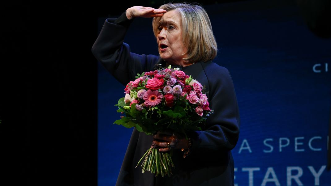 Hillary Clinton, ehemalige Außenministerin der USA, war der Stargast beim Cinema for Peace "Special Evening with Hillary Clinton" im Theater des Westens.