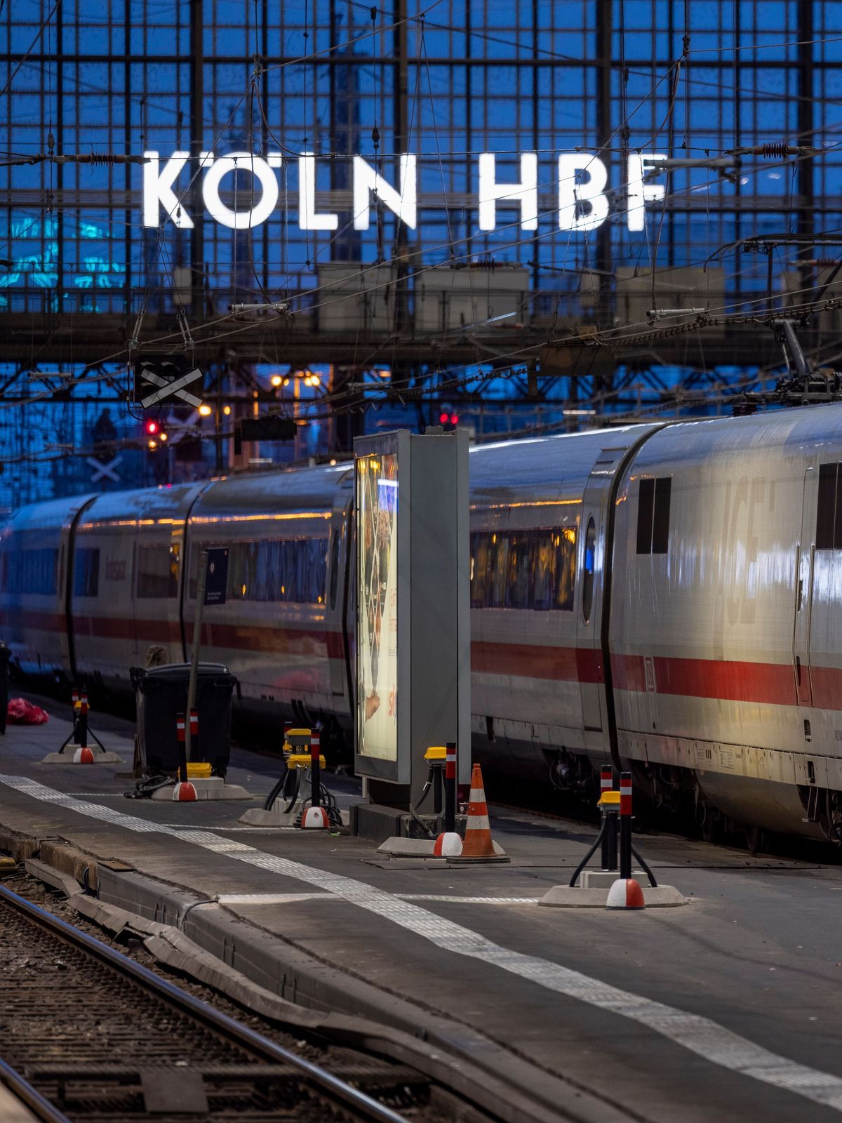 Zwei Todesfälle am Kölner Hauptbahnhof