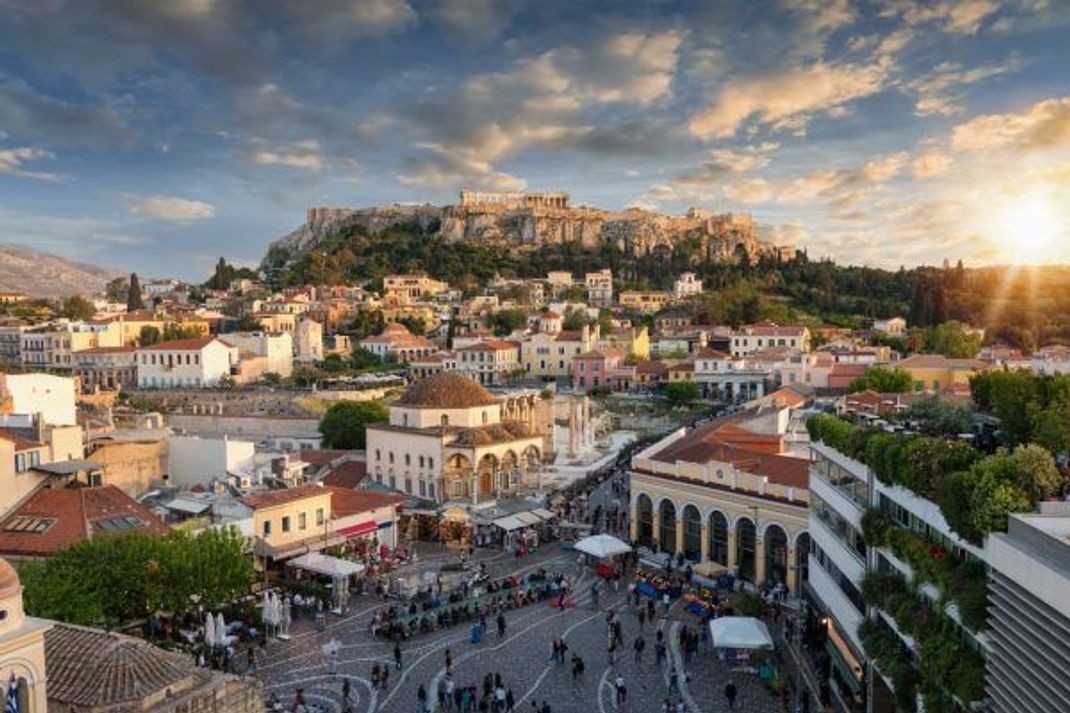 Athen und seine Akropolis: In der Hauptstadt Griechenlands verschmelzen Antike und Moderne.