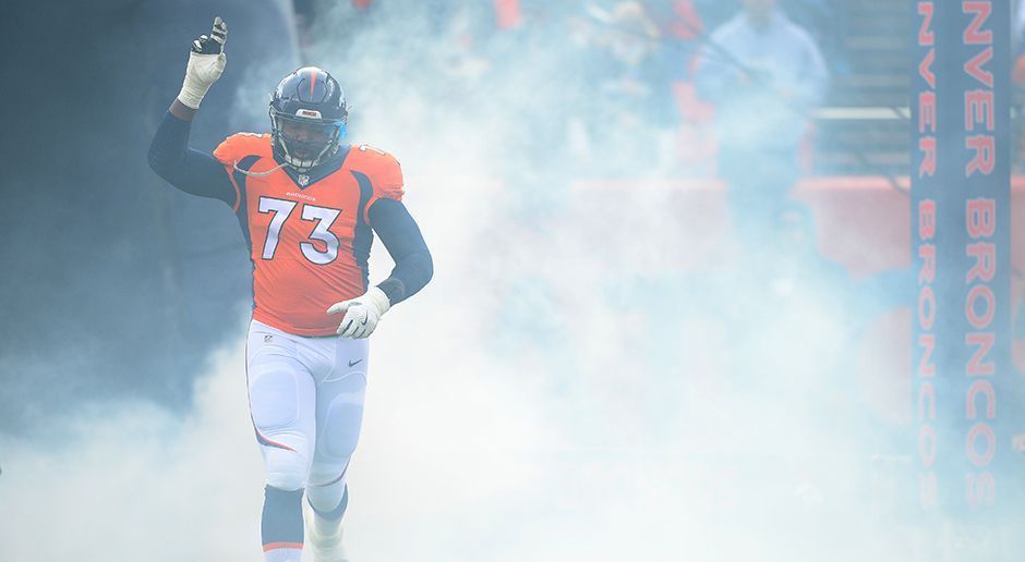 
                <strong>Russell Okung (Denver Broncos)</strong><br>
                Bis zum März haben die Denver Broncos noch Zeit, sich über die Zukunft von Russell Okung Gedanken zu machen. Handeln die beiden Seiten keinen neuen Vertrag aus, stehen die Zeichen wohl auf Abschied. Grund: Sollte die Franchise ihren Tackle nicht entlassen, erhält er über die nächsten zwei Jahre garantierte 19,5 Millionen Dollar.
              