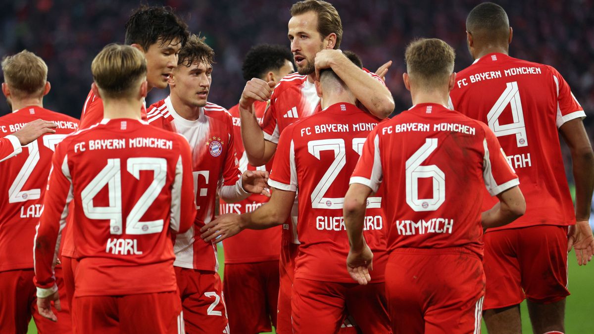 FC Bayern München v FC St. Pauli - Bundesliga