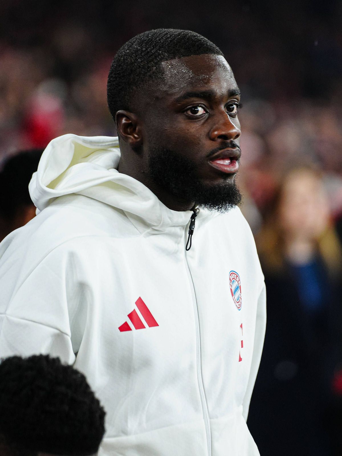 Dayot Upamecano (FC Bayern Muenchen, 02) ENG, FC Arsenal vs. FC Bayern Muenchen, Fussball, UEFA Champions League, Spieltag 5, Spielzeit 2025 2026, 26.11.2025 ENG, FC Arsenal vs. FC Bayern Muenchen,...