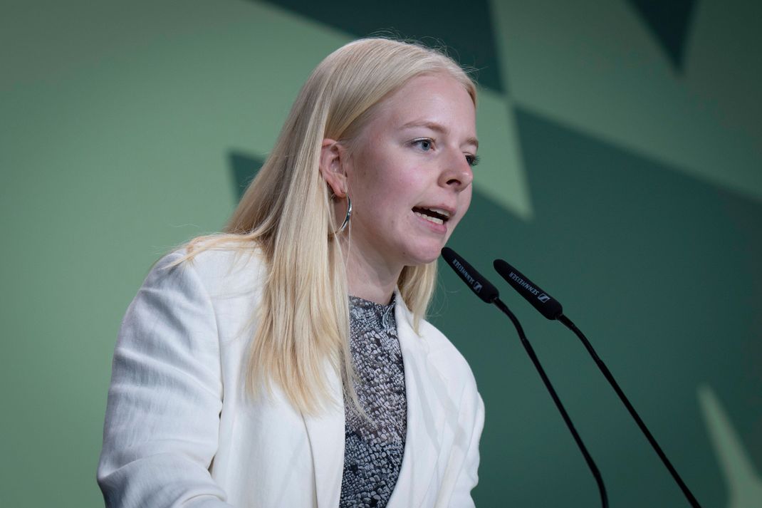 Jette Nietzard will auch nach dem Wirbel um den Pulli nicht als Chefin der Grünen Jugend zurücktreten.