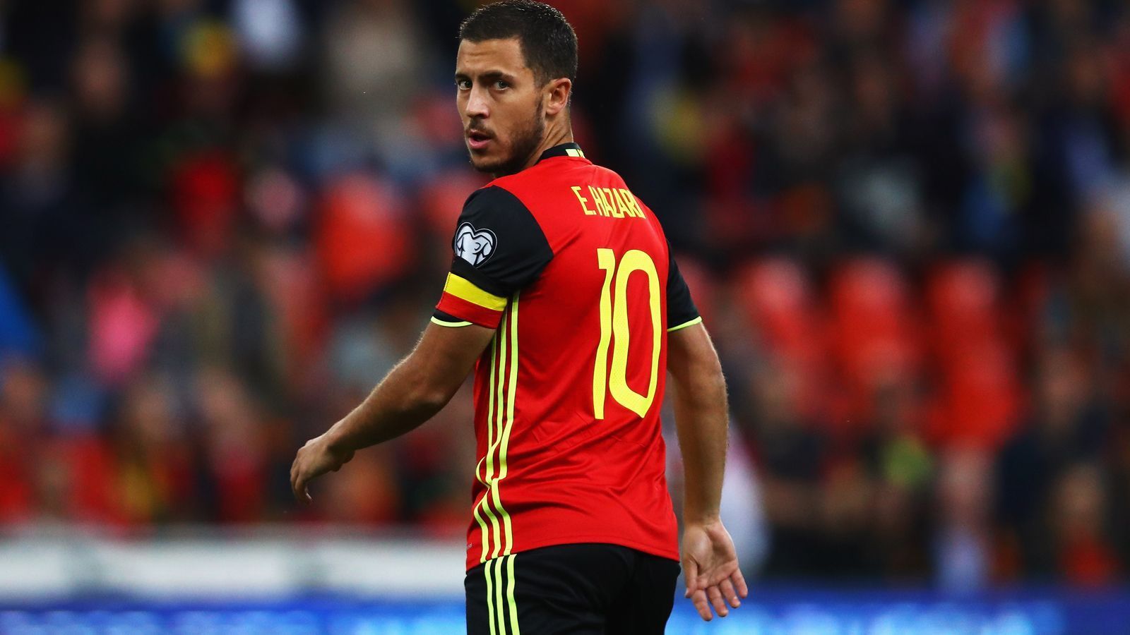 
                <strong>Platz 7: Eden Hazard (Belgien)</strong><br>
                Platz 7: Eden Hazard (Belgien) - 110 Millionen Euro
              