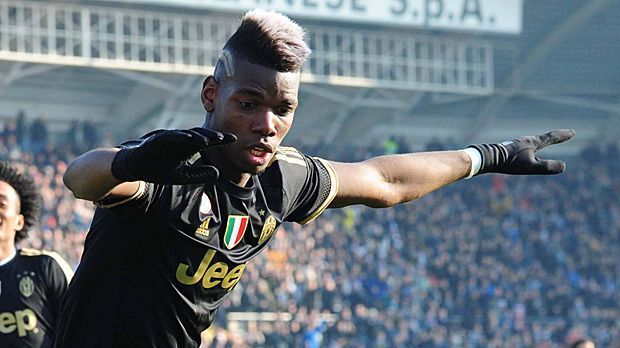 
                <strong>Platz 10: Paul Pogba (Juventus Turin)</strong><br>
                Platz 10: Paul Pogba (Juventus Turin). Los geht's mit einem Spieler aus der Serie A. Der Franzose feiert mit der "Alten Dame" im Sommer das Double aus Scudetto und Coppa Italia, in der Champions League müssen sich Pogba und Juve erst im Finale von Berlin dem FC Barcelona mit 1:3 beugen. Mit 22 Jahren ist der Mittelfeldspieler Führungsfigur in einem der besten Klubs der Welt sowie in der "Equipe Tricolore".
              