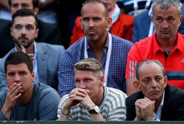 
                <strong>Bastian Schweinsteiger fiebert mit seiner Ana mit</strong><br>
                Bereits bei den Australian Open hatte Schweinsteiger Ivanovic besucht und ihr die Daumen gedrückt. Damals war die Serbin gleich in der ersten Runde ausgeschieden. 
              