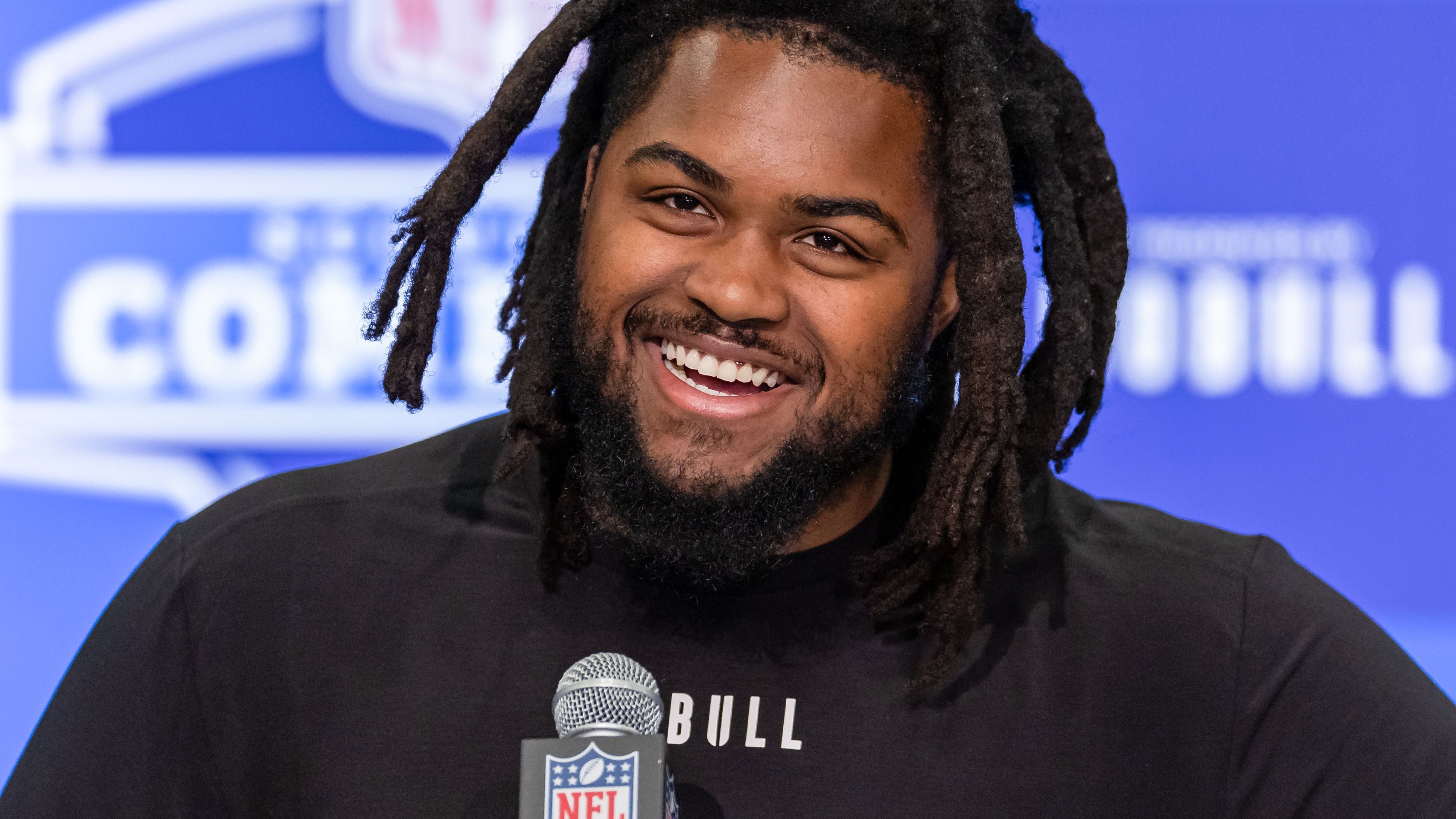 <strong>Pick 23: Minnesota Vikings (via Browns via Texans): Jer'Zhan Newton, DT, Illinois</strong><br>Eine Verstärkung für die Defensive Line der Vikings.