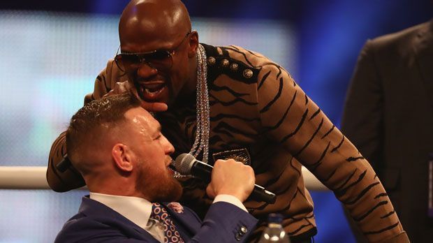 
                <strong>Mayweather vs. McGregor: Das Duell der Trash-Talker</strong><br>
                Mit ihrem Trash Talk füllten Floyd Mayweather und Conor McGregor selbst bei ihrer PR-Tour ganze Hallen. Wir haben die besten Sprüche der beiden Entertainer.Der Mega-Fight Floyd Mayweather vs. Conor McGregor - in der Nacht auf 27. August ab 3:00 Uhr live auf DAZN #daznfightclub
              