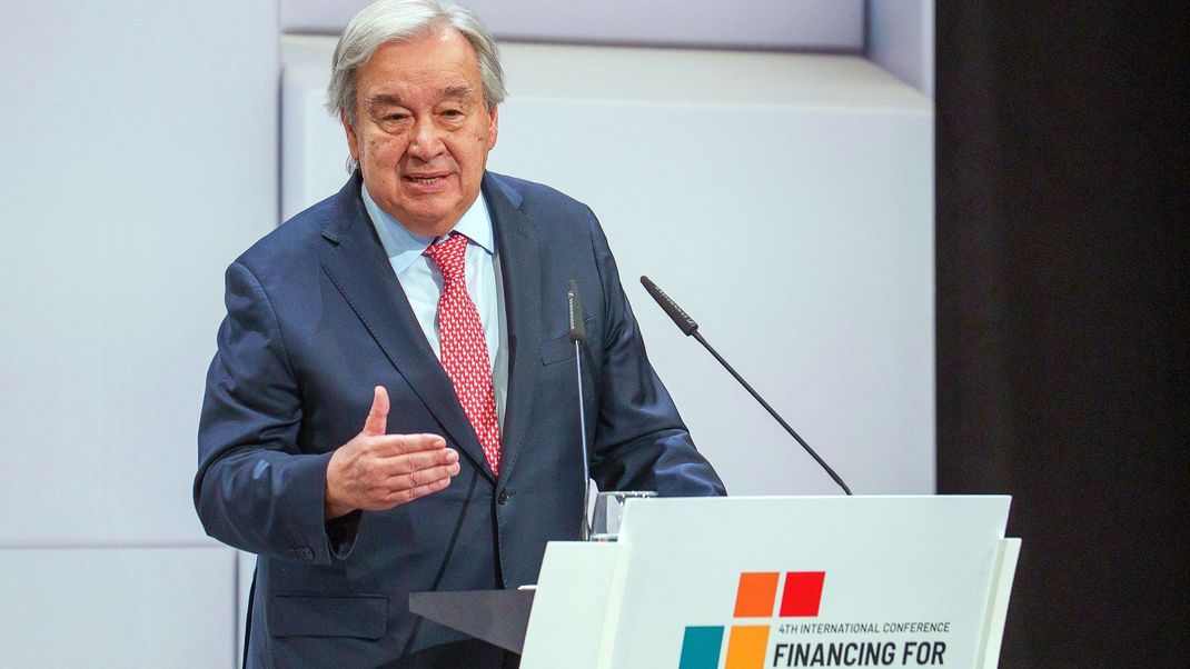 UN-Generalsekretär Guterres (Bild) hat betont, dass die internationale Organisation den möglichen Wiederaufbau der Ukraine unterstützen wolle.