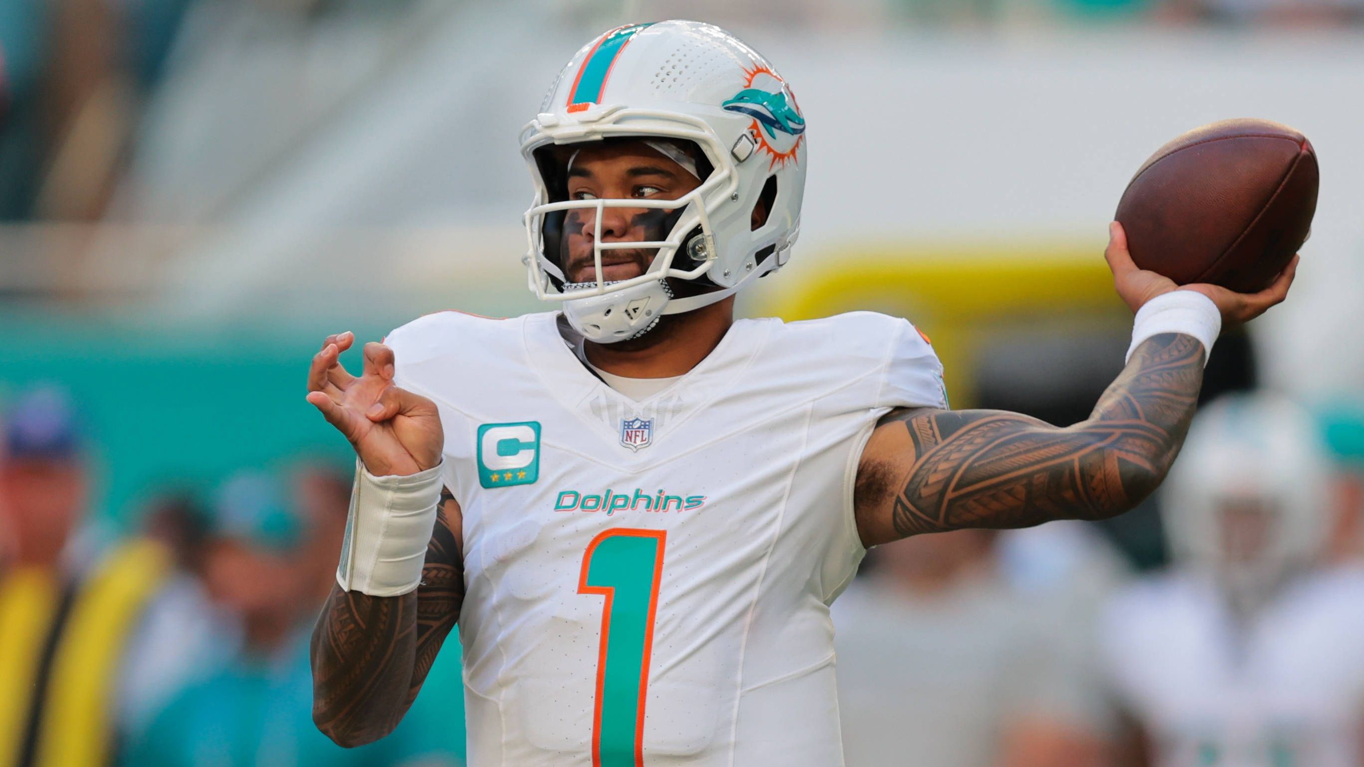 <strong>Miami Dolphins</strong><br>Week 16: vs. San Francisco 49ers<br>Week 17: at Cleveland Browns<br>Week 18: at New York Jets