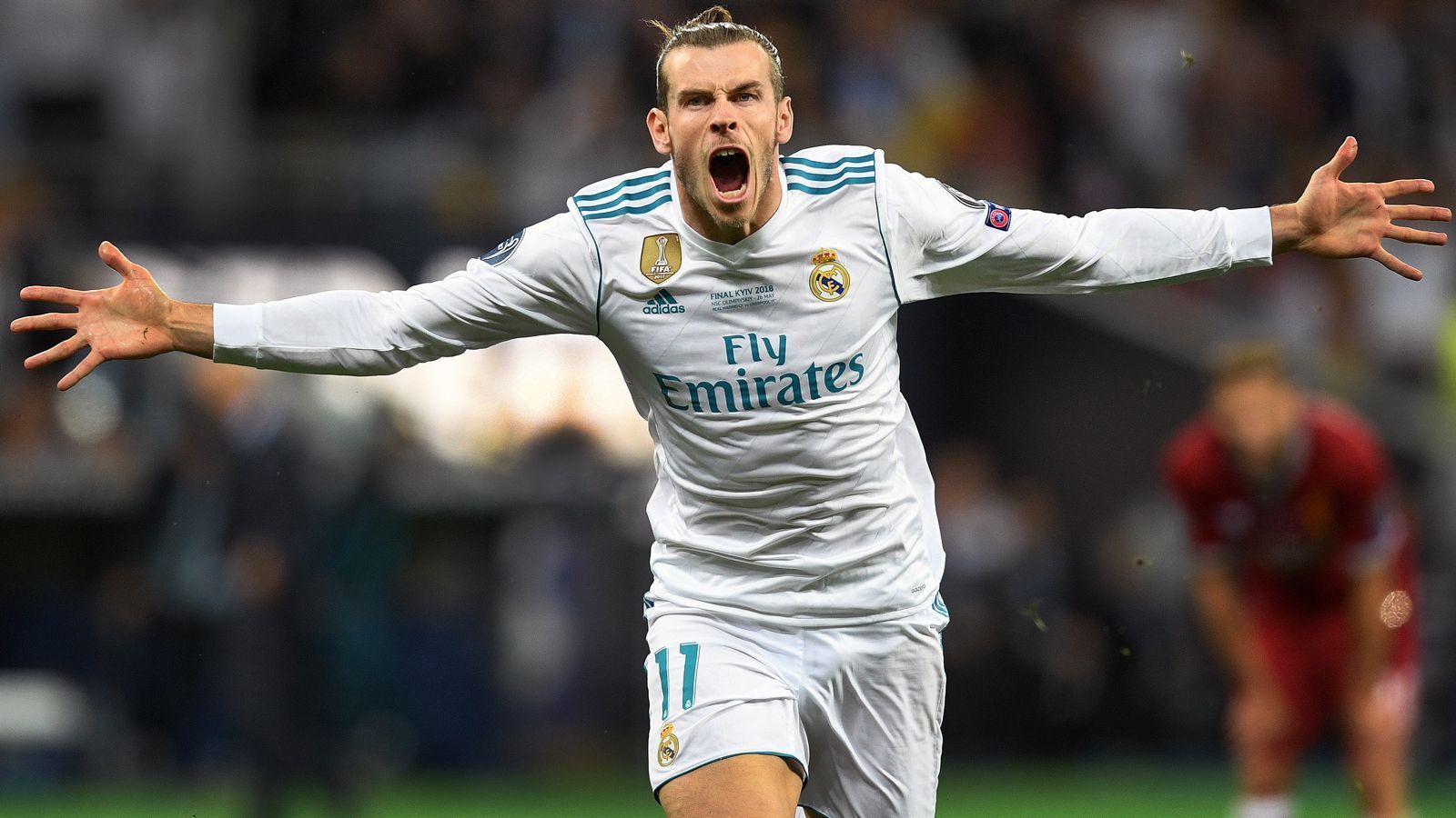 
                <strong>Als Joker: Real-Matchwinner Bale stellt einen Tor-Rekord auf</strong><br>
                Mit seinem Doppelpack war Gareth Bale beim 3:1-Sieg im Champions-League-Finale gegen Liverpool der Matchwinner für Real Madrid. Durch seine zwei Treffer stellte der Waliser auch gleich noch einen Rekord in der Königsklasse auf. Noch nie zuvor traf nämlich ein Einwechselspieler in einem Endspiel um den Henkelpott doppelt. Seinen ersten Treffer erzielte Bale per Fallrückzieher, beim zweiten Tor profitierte der Real-Star von einem folgenschweren Torwart-Fehler des deutschen Liverpool-Schlussmannes Loris Karius. (Quelle: Optafranz/twitter)
              