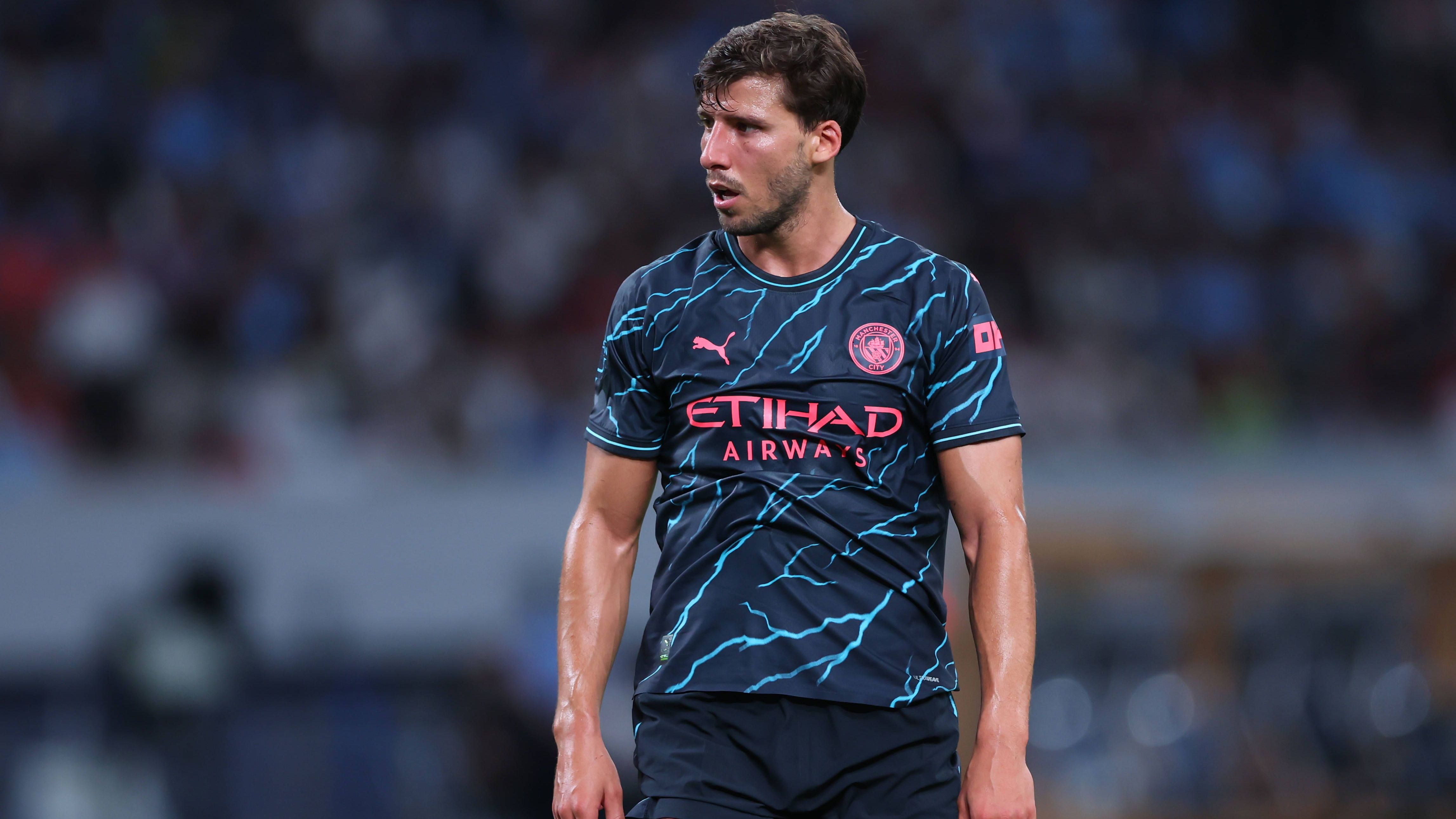 <strong>Platz 7 - Ruben Dias (Manchester City)</strong><br>- Ablösesumme: 71,6 Millionen Euro<br>- Verpflichtet von: Benfica Lissabon<br>- Zeitpunkt des Wechsels: September 2020