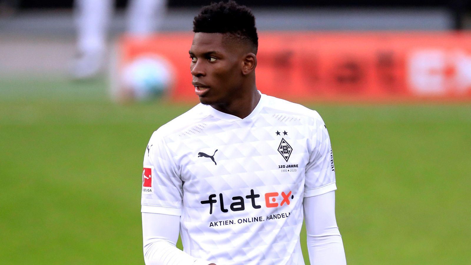 
                <strong>Breel Embolo</strong><br>
                In der 76. Minute im Rahmen eines Dreierwechsels gekommen, konnte aber keine Gefahr mehr ausstrahlen. Keine Bewertung
              