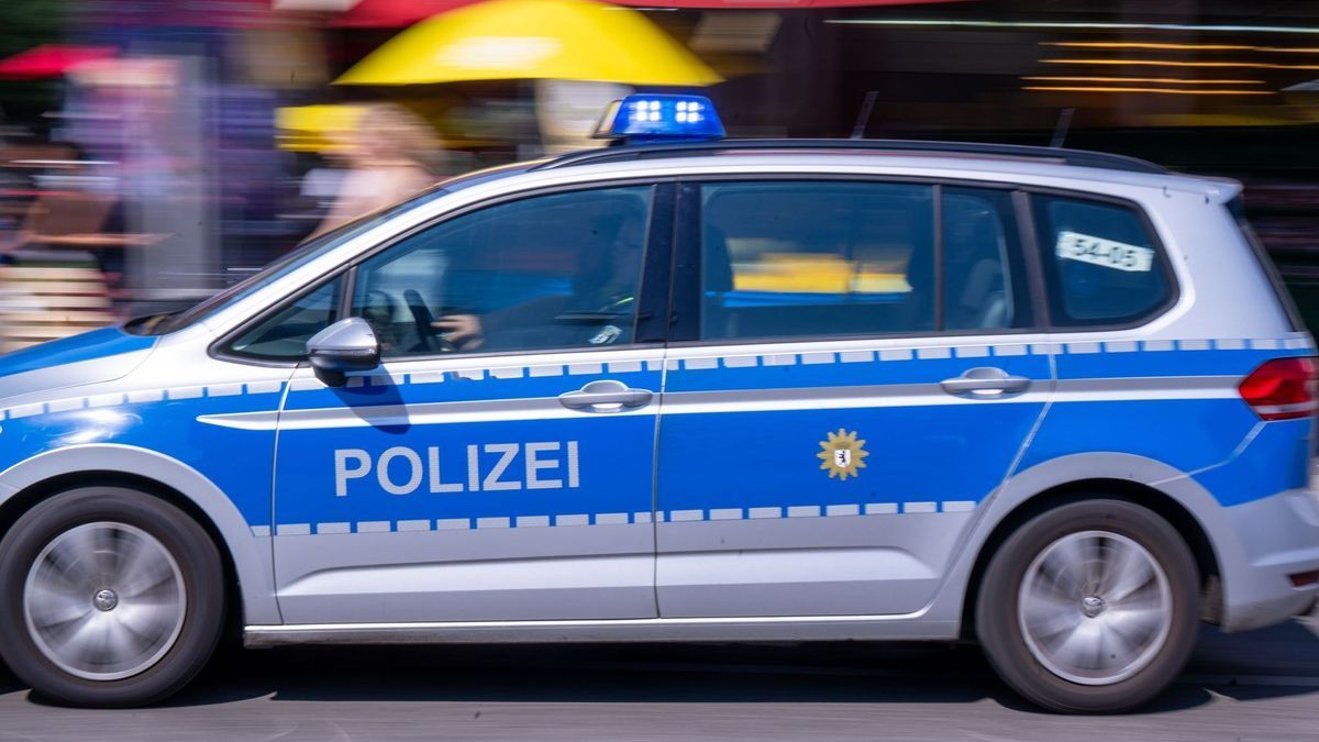 Polizeiauto mit Blaulicht