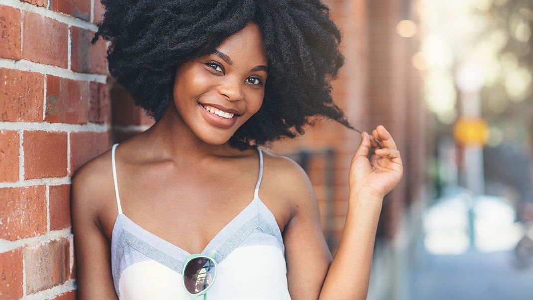 Ihr seid auf der Suche nach dem passenden Lippenstift für euren Sommer-Teint? Dann solltet ihr unseren Beauty-Artikel aufmerksam lesen.