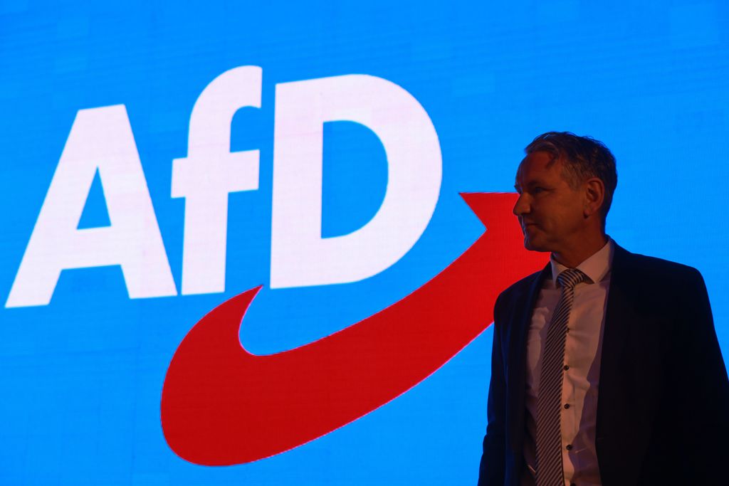 Umfrage-Hammer: AfD in Ostdeutschland stärkste Partei | P7 Newstime