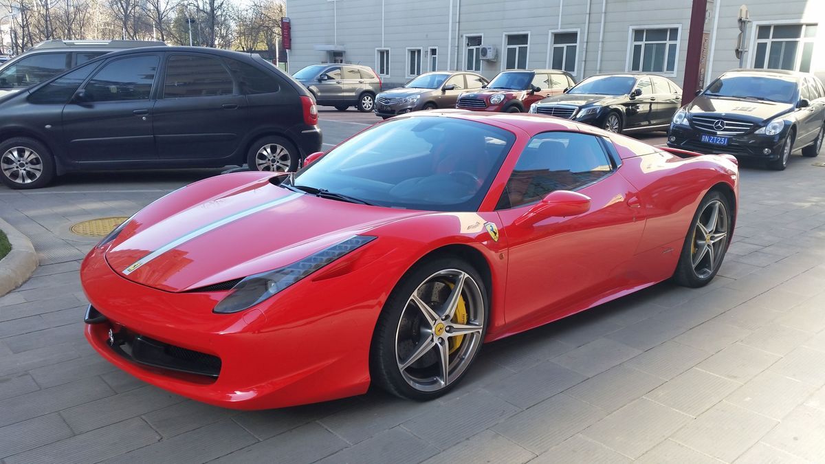 Ferrari-Luxusauto-pixabay