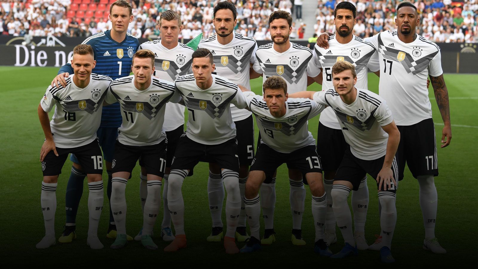 
                <strong>Letzter WM-Test: Die DFB-Elf in der Einzelkritik gegen Saudi-Arabien</strong><br>
                Die deutsche Nationalmannschaft hat sich beim letzten Testspiel vor der WM nicht mit Ruhm bekleckert, knapp eine Woche vor dem Start gegen Mexiko ist das DFB-Team noch nicht in Form. Gegen Saudi-Arabien reichte es nach einer sehr schwachen Leistung am Ende zu einem 2:1-Sieg.
              
