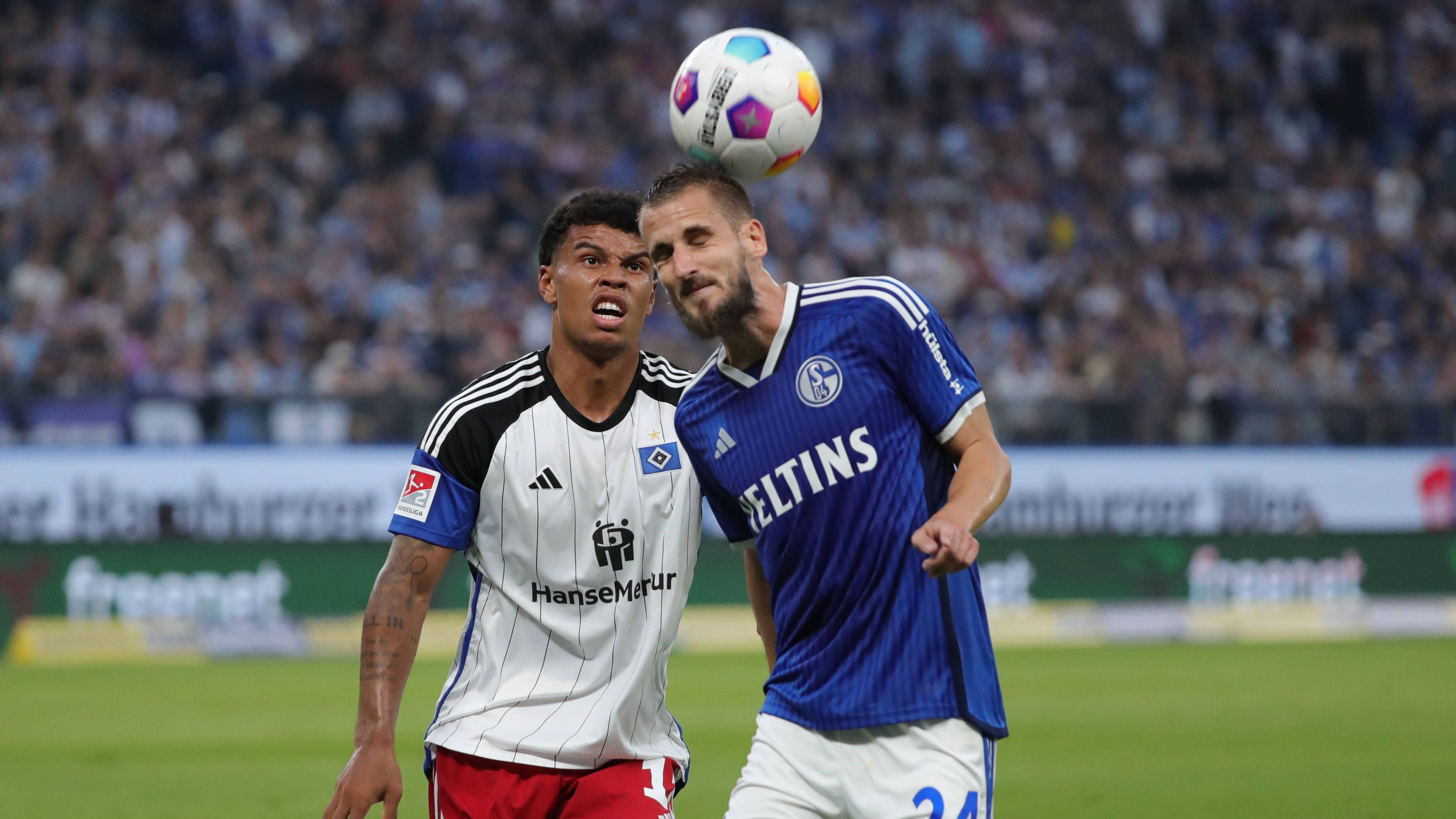 <strong>Dominick Drexler (FC Schalke 04)</strong><br>Kommt wie so oft über seine kämpferische Leistung und präsentiert sich das gesamte Spiel über sehr flexibel auf seiner Position. In seinen Offensivaktionen bleibt er aber meist glücklos, bleibt bis zu seiner Auswechslung in der 78. Minute ohne Torschuss. Fazit: Kämpferisch stark, spielerisch ausbaufähig. <strong><em>ran</em>-Note: 4</strong>