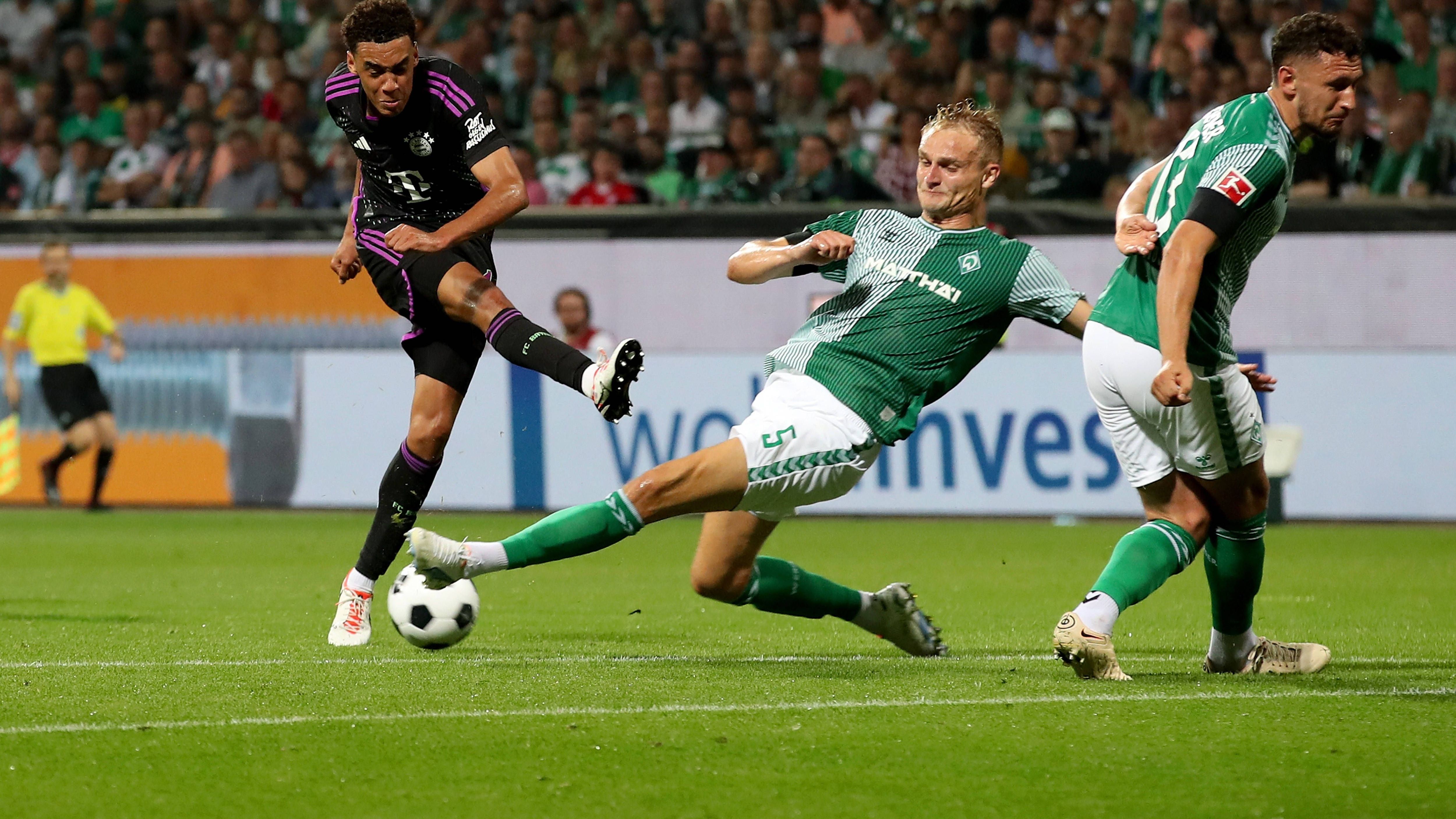 <strong>Amos Pieper (Werder Bremen)</strong>&nbsp;<br>Pieper war bei der Pokal-Pleite gegen Viktoria Köln der große Unglücksrabe, weil er mit seiner Roten Karte das Aus einleitete. Nun steht er wieder in der Startelf, hat aber auf seiner Seite gegen die schnellen Davies und Coman trotz hoher Einsatzbereitschaft große Probleme. <strong>ran-Note: 5</strong>