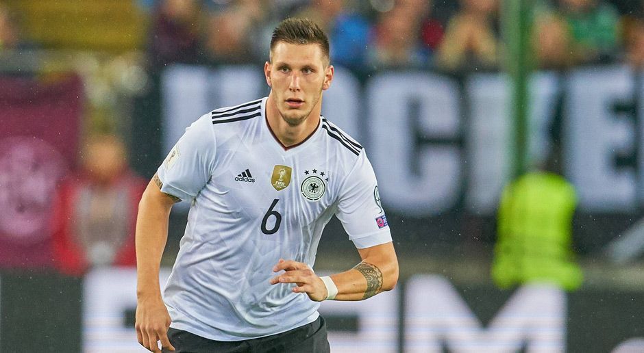 
                <strong>Niklas Süle</strong><br>
                Schrecksekunde nach nur wenigen Minuten, als er sich das linke Bein verdreht. Macht aber weiter und verhindert in der 13. Minute den Ausgleich, als er Almeida gut bedrängt. Nach 22 Minuten aber folgt schon die Auswechslung. Note: 3
              